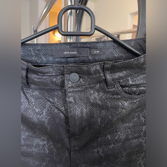 Snake print black and gray pants , size medium-30 - Picture 2 of 2